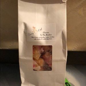 Sassy Girl Aroma Cherries in the Kitchen